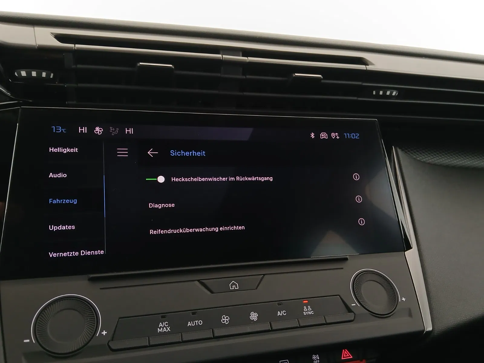 Peugeot 308 SW PureTech 130 S&S 6-Gang-Manuell Act | Bild 21 von 29