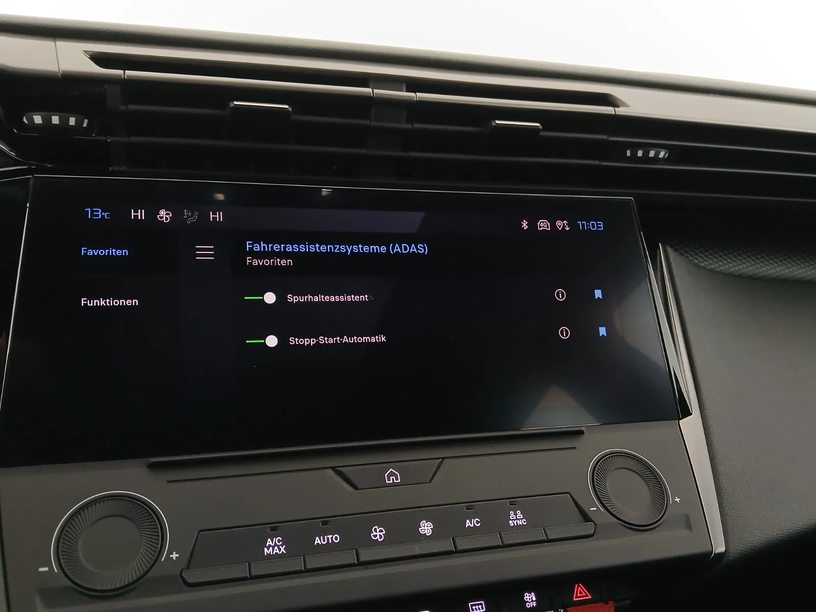 Peugeot 308 SW PureTech 130 S&S 6-Gang-Manuell Act | Bild 22 von 29