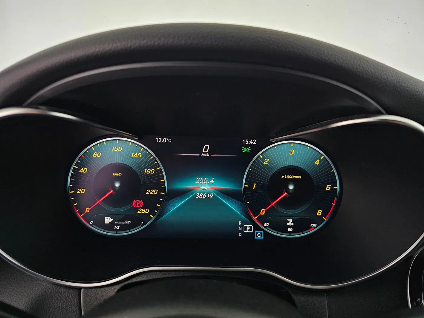 Mercedes-Benz C 180 d | Bild 13 von 25