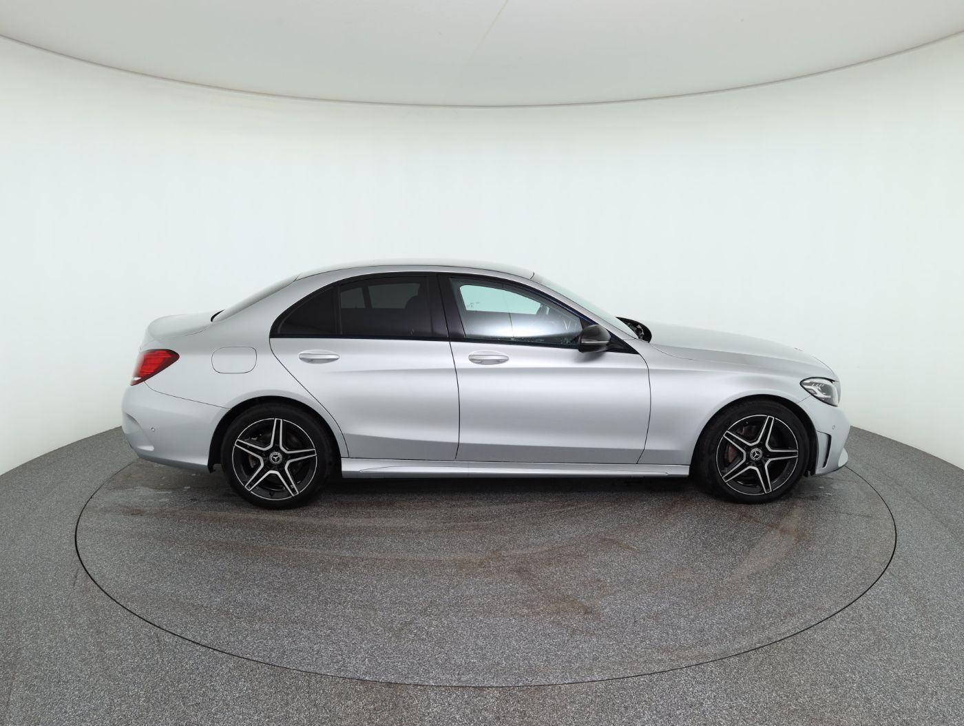 Mercedes-Benz C 180 d | Bild 5 von 26