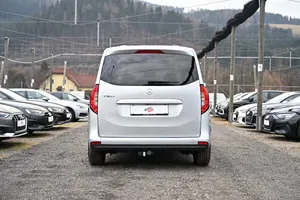 Mercedes-Benz T 180d Style | Thumbnail 5 von 20