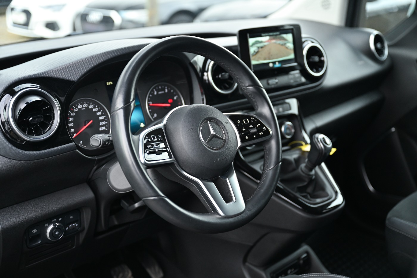 Mercedes-Benz T 180d Style | Bild 9 von 20