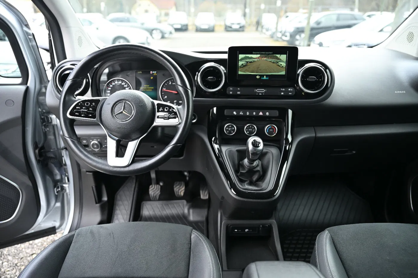 Mercedes-Benz T 180d Style | Bild 8 von 20