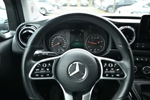 Mercedes-Benz T 180d Style | Thumbnail 10 von 20