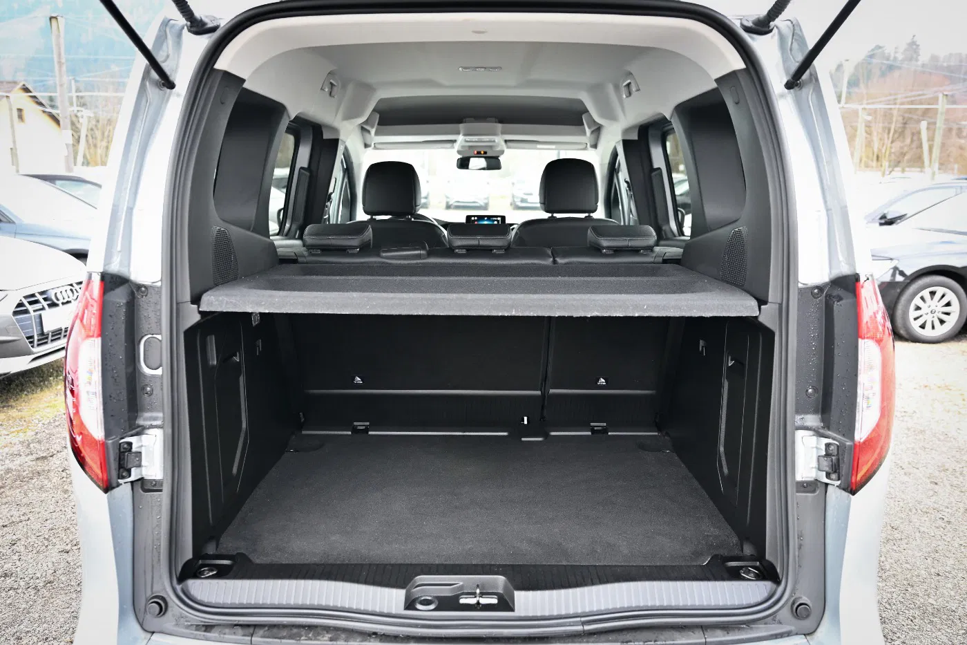 Mercedes-Benz T 180d Style | Bild 19 von 20