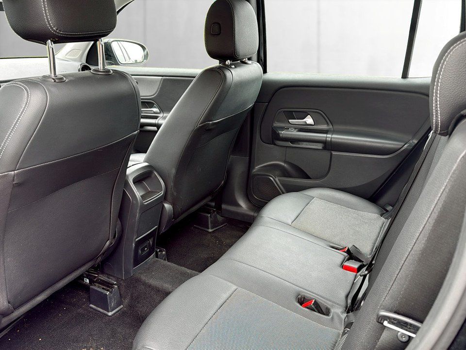 Mercedes-Benz GLB 200 d | Bild 13 von 27