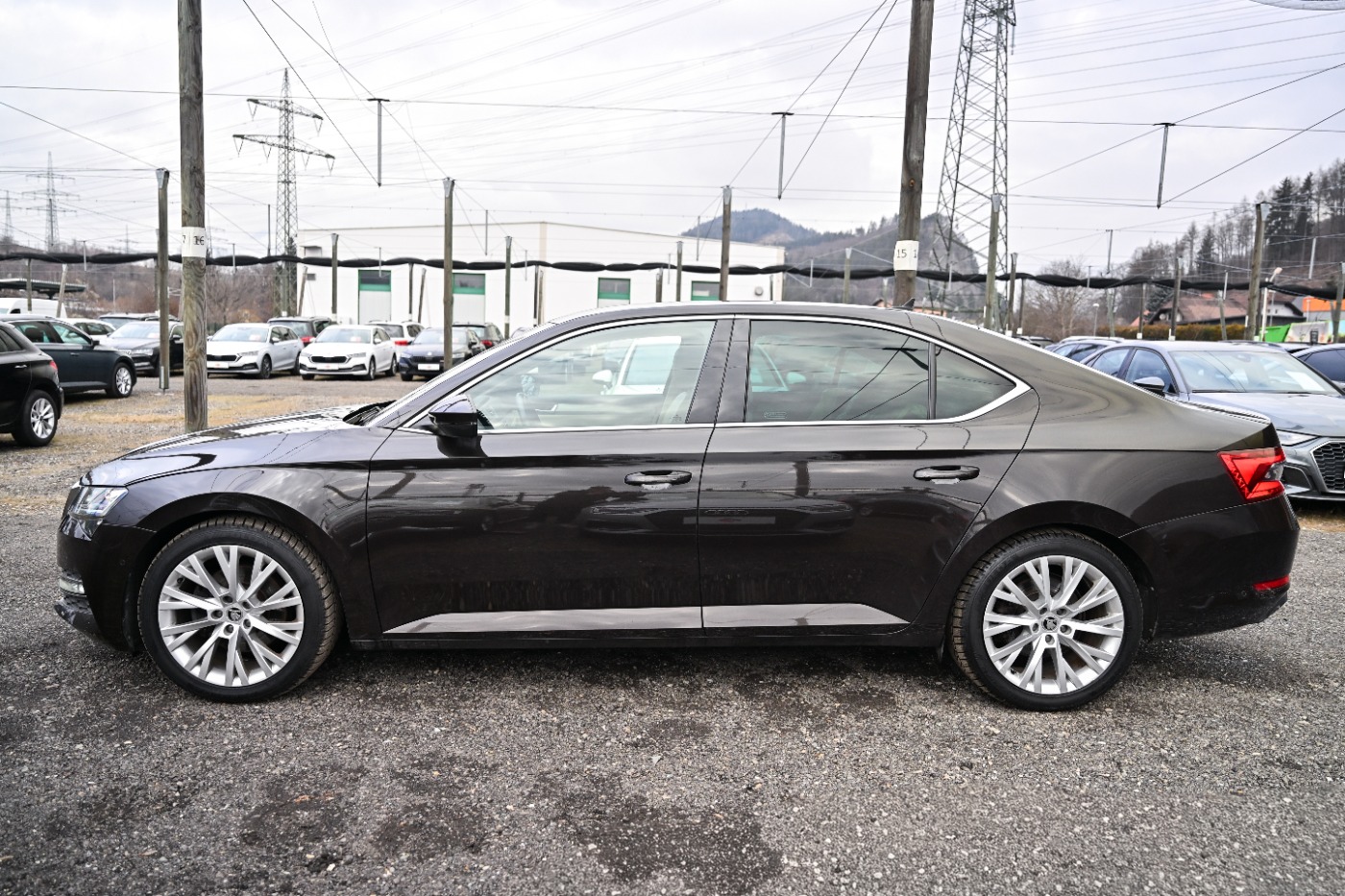 Skoda Superb 2.0 TDI Style 4X4 DSG | Bild 3 von 27