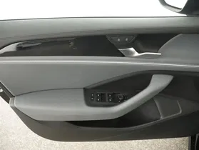 VW Passat Variant 1.5 eTSI Business Aut | Thumbnail 10 von 27