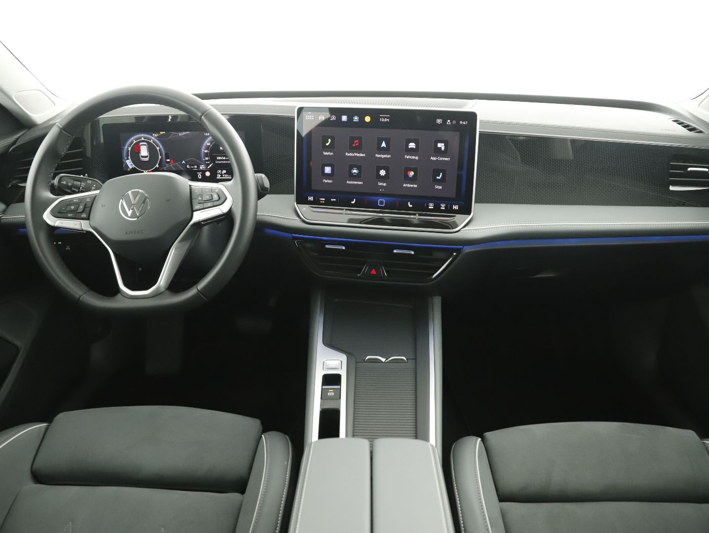 VW Passat Variant 1.5 eTSI Business Aut | Bild 14 von 27