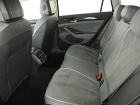 VW Passat Variant 1.5 eTSI Business Aut | Thumbnail 24 von 27