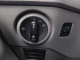 VW Crafter 30 2.0 TDI Kasten FWD L3H3 | Thumbnail 11 von 25