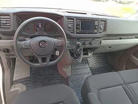 VW Crafter 30 2.0 TDI Kasten FWD L3H3 | Thumbnail 13 von 25