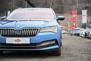Skoda Superb Combi 2.0 TDI DSG | Thumbnail 17 von 17
