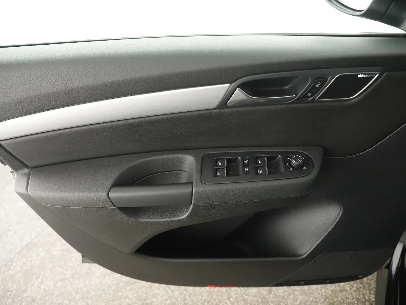 VW Sharan 1.4 TSI DSG 7-SITZER | Bild 12 von 29