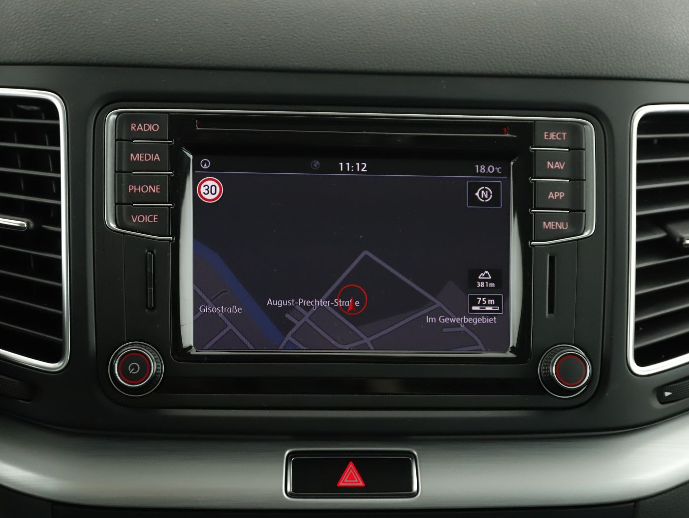 VW Sharan 1.4 TSI DSG 7-SITZER | Bild 14 von 29