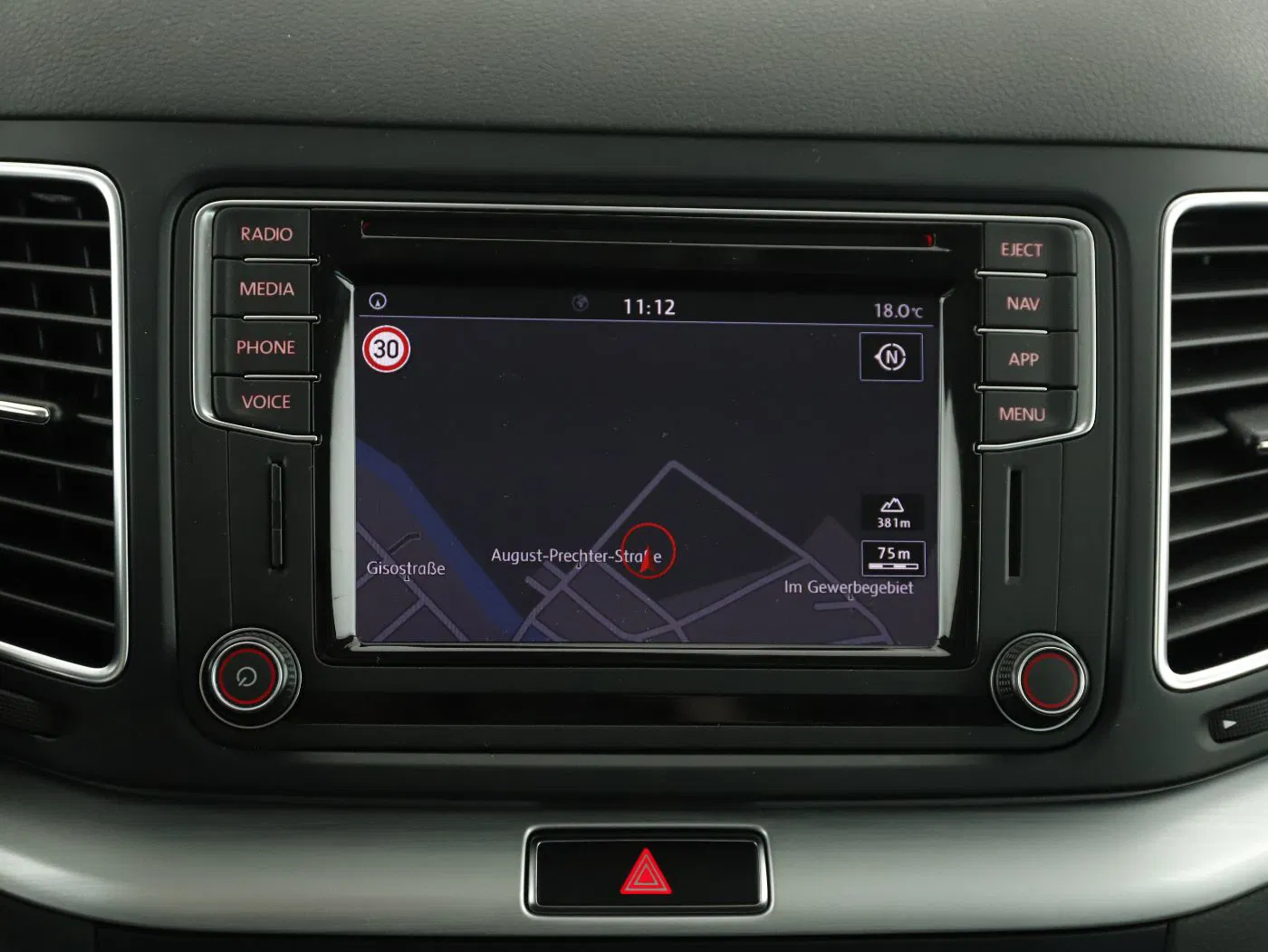 VW Sharan 1.4 TSI DSG 7-SITZER | Bild 14 von 29