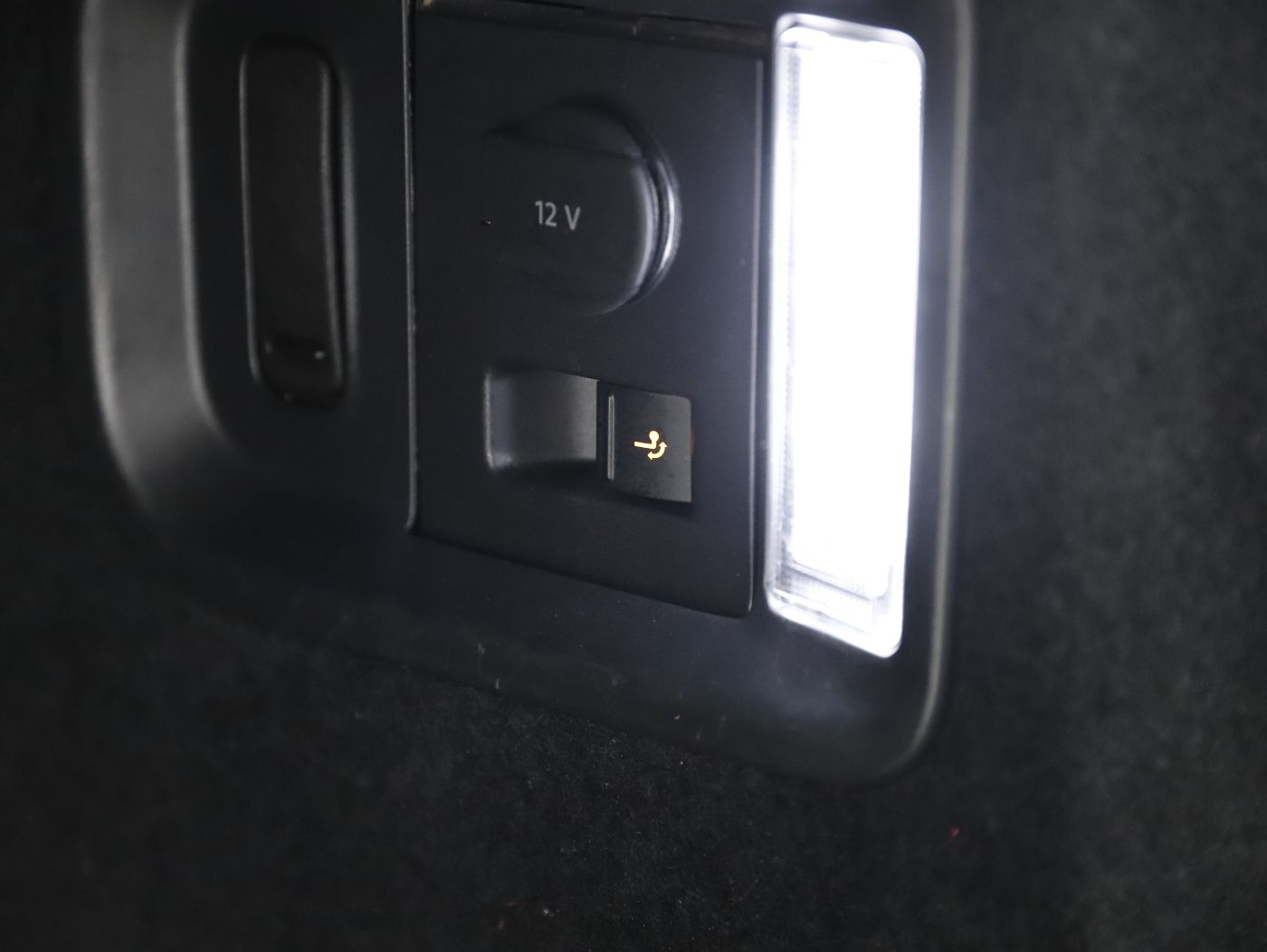 VW Sharan 1.4 TSI DSG 7-SITZER | Bild 20 von 29