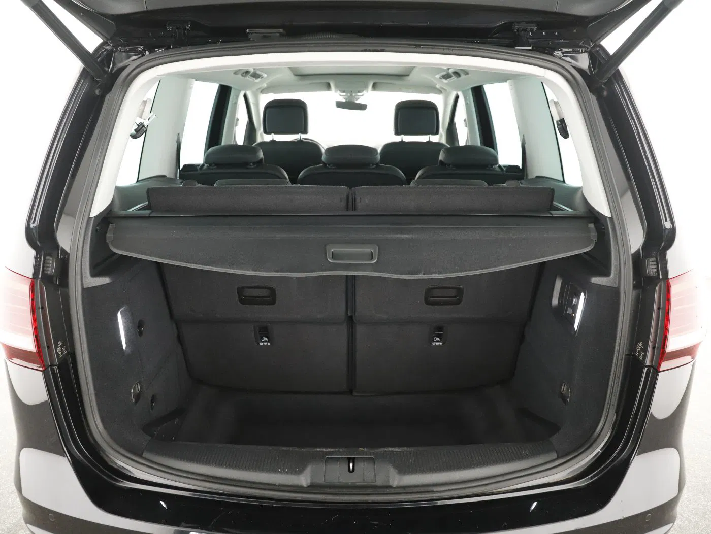 VW Sharan 1.4 TSI DSG 7-SITZER | Bild 18 von 29