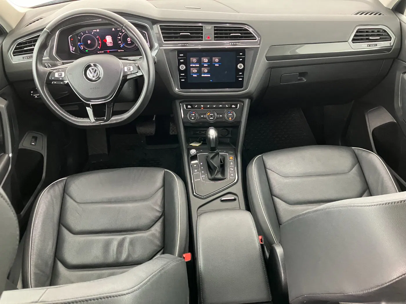 VW Tiguan Allspace HL TSI OPF DSG 5-Sitzer | Bild 14 von 31