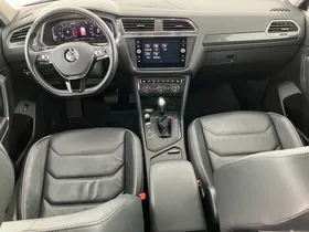 VW Tiguan Allspace HL TSI OPF DSG 5-Sitzer | Thumbnail 14 von 31