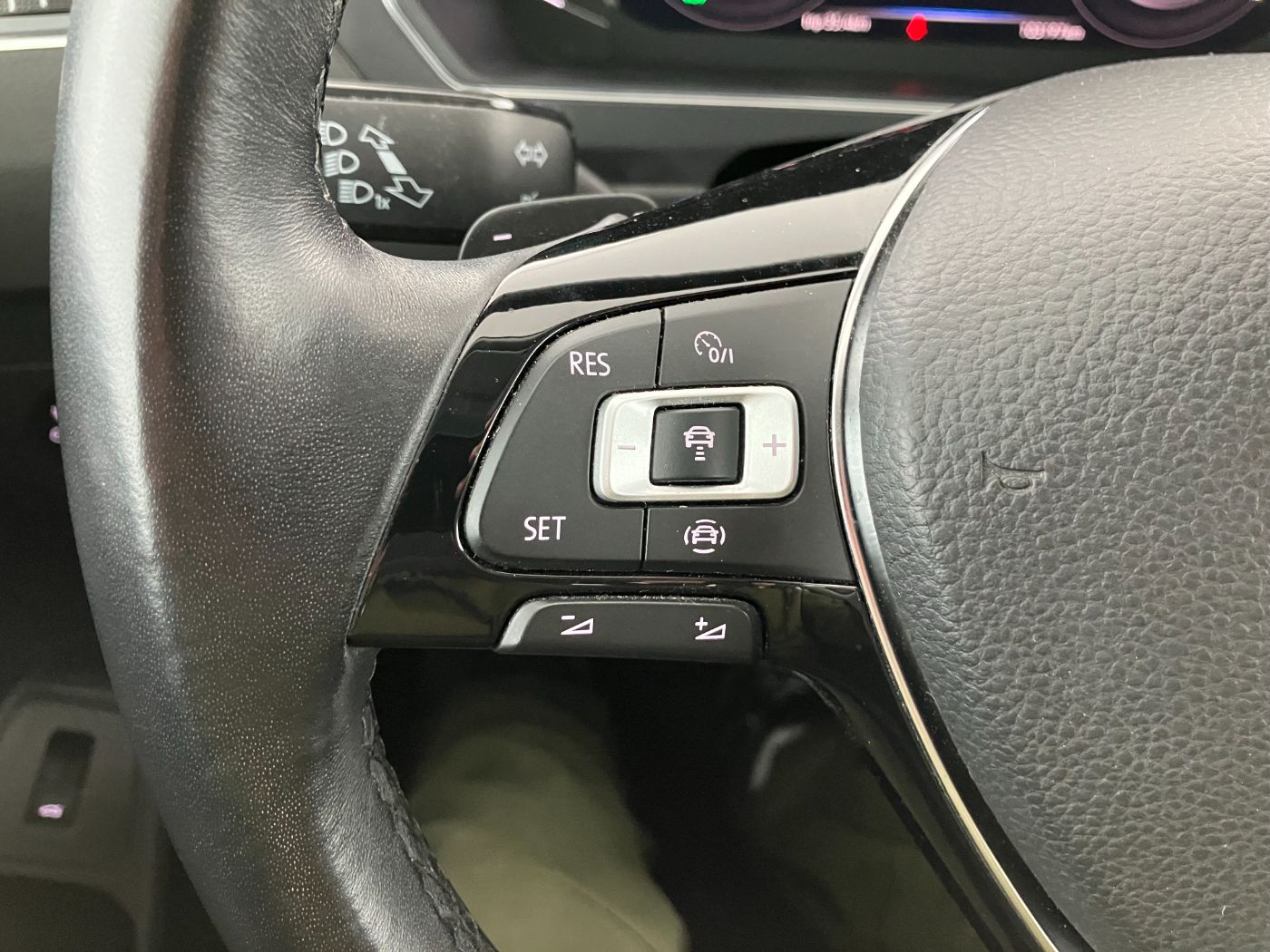 VW Tiguan Allspace HL TSI OPF DSG 5-Sitzer | Bild 11 von 31