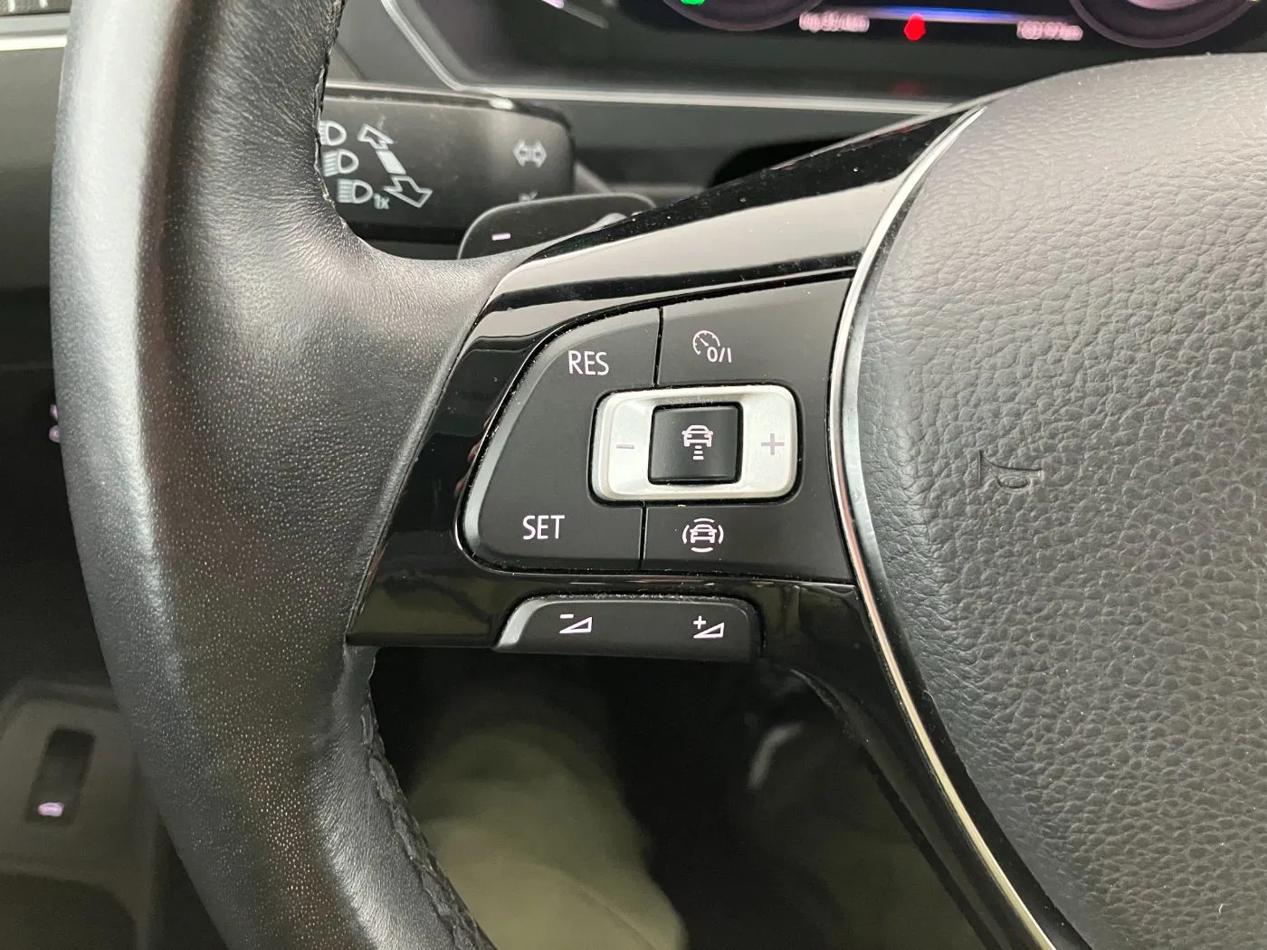 VW Tiguan Allspace HL TSI OPF DSG 5-Sitzer | Bild 11 von 31