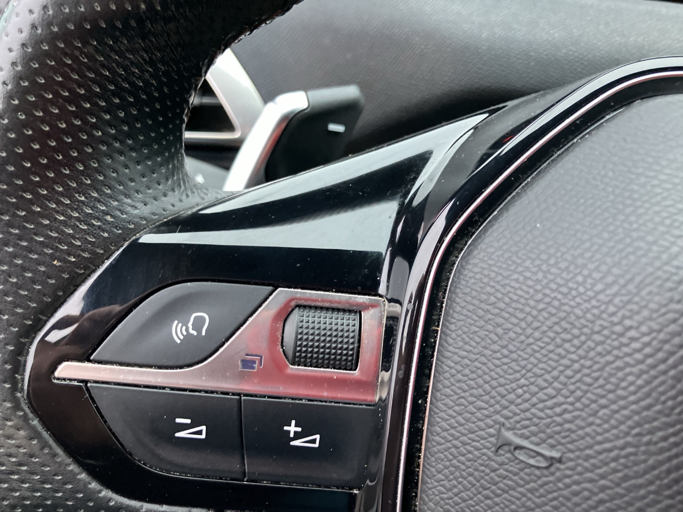 Peugeot 5008 1.5 BlueHDi 130 GT Line Aut. | Bild 16 von 27