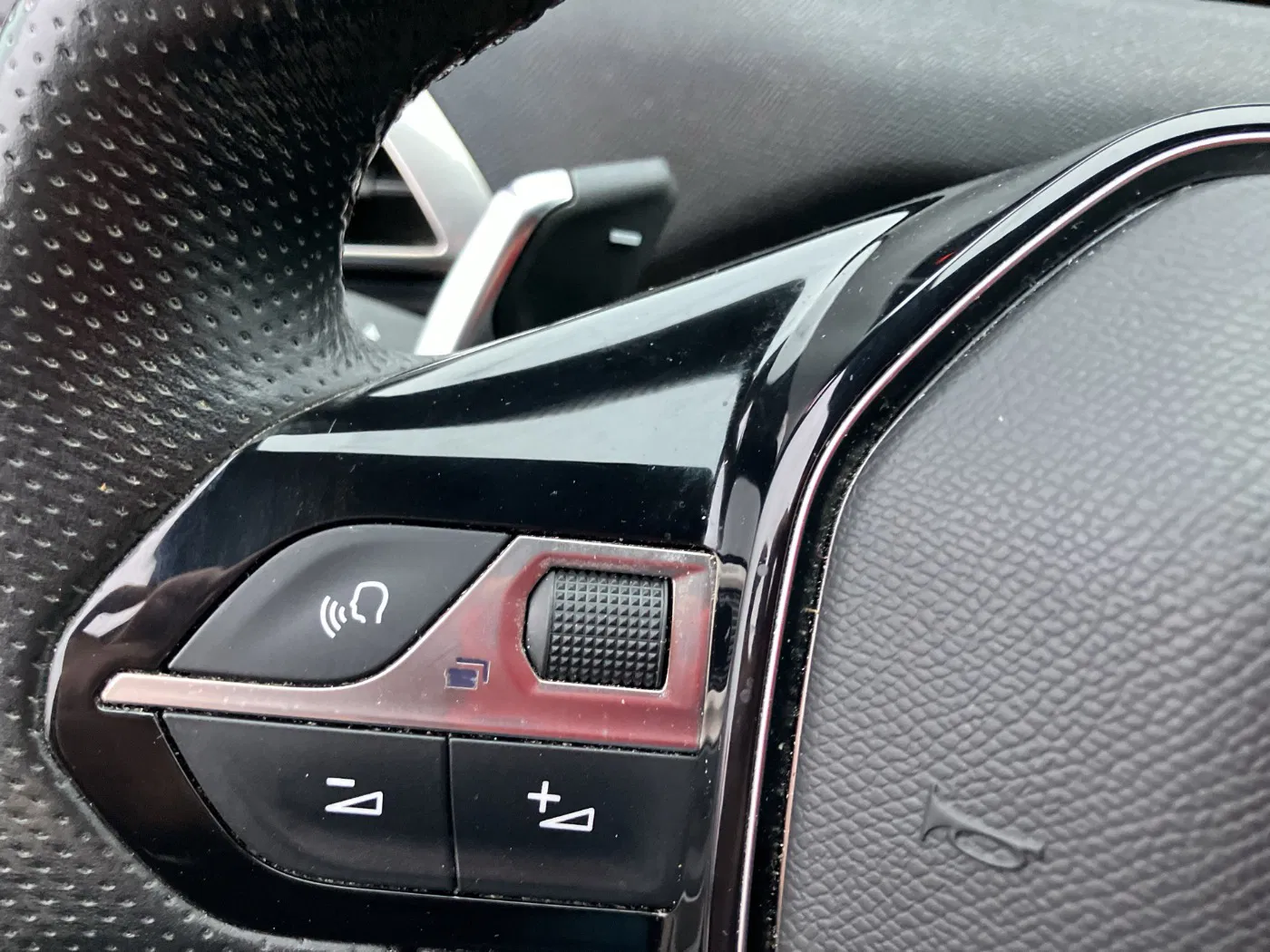 Peugeot 5008 1.5 BlueHDi 130 GT Line Aut. | Bild 16 von 27