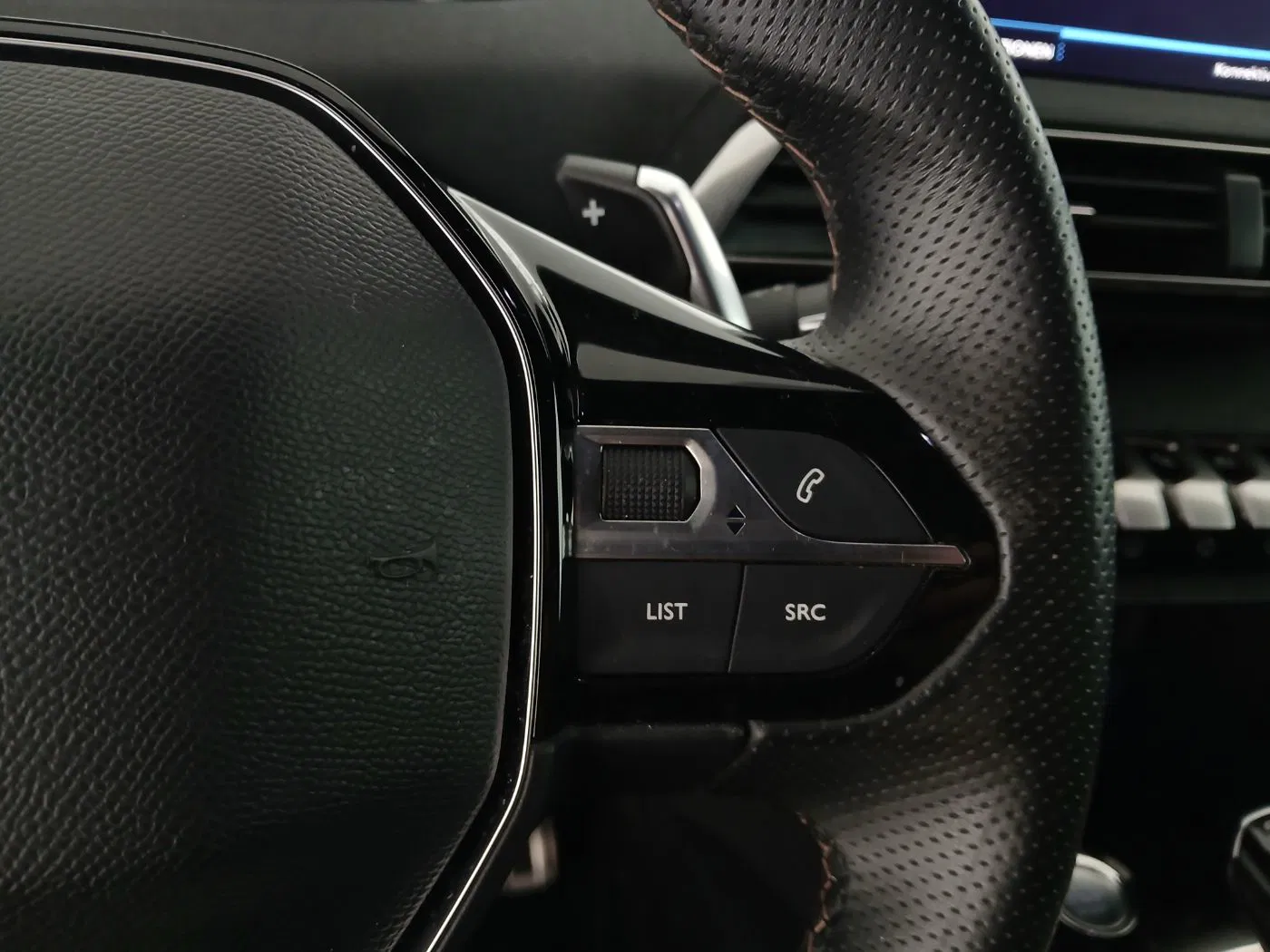 Peugeot 5008 1.5 BlueHDi GT Aut. | Bild 17 von 26