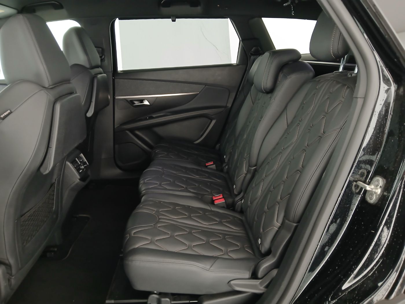 Peugeot 5008 1.5 BlueHDi GT Aut. | Bild 24 von 26