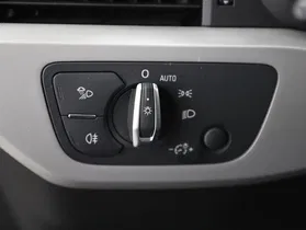 Audi A4 Avant 35 TFSI S-Line Aut. | Thumbnail 13 von 28