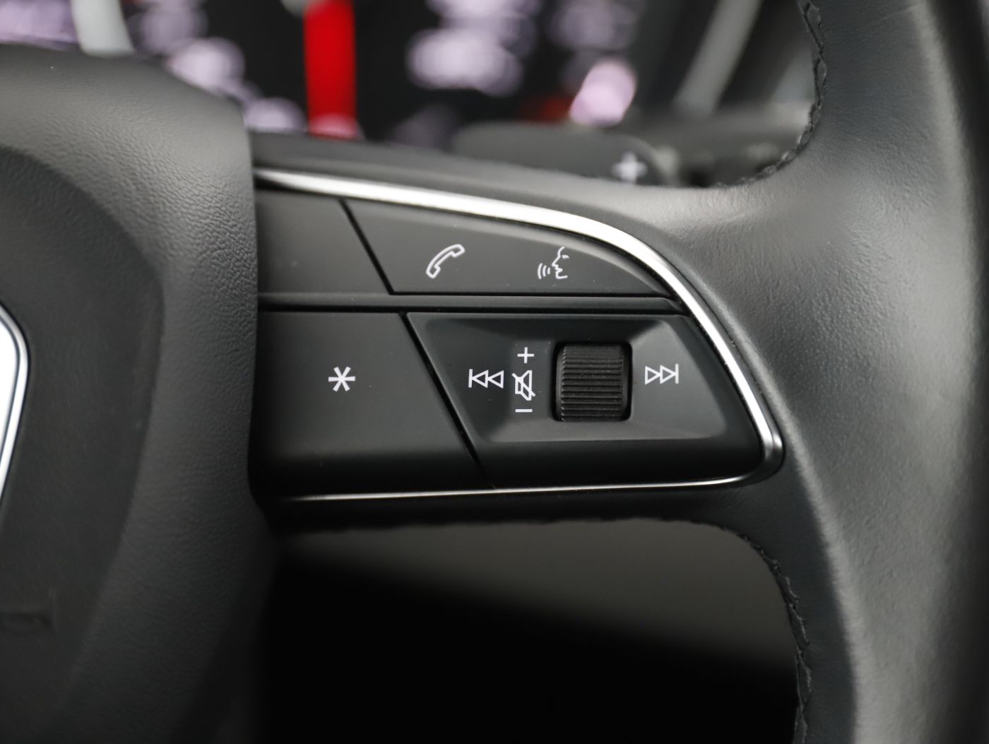 Audi A4 Avant 35 TFSI S-Line Aut. | Bild 19 von 28