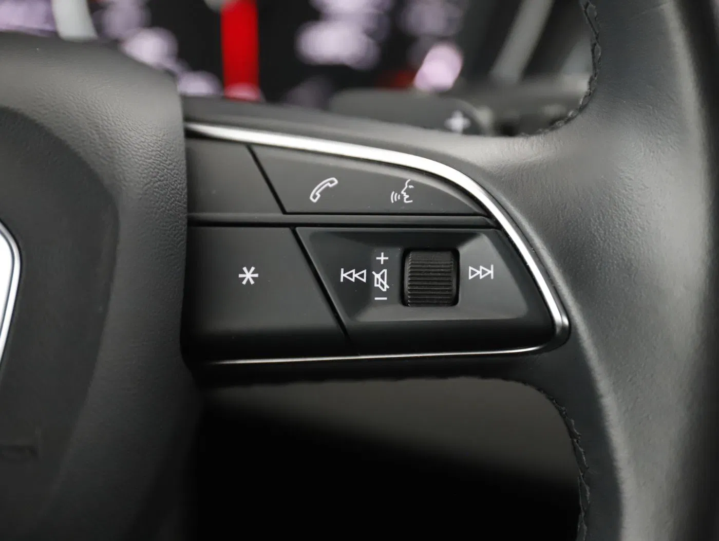 Audi A4 Avant 35 TFSI S-Line Aut. | Bild 19 von 28