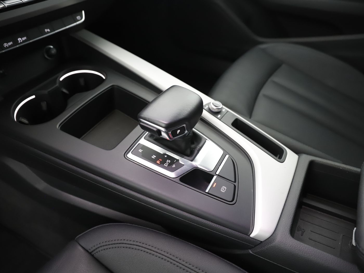 Audi A4 Avant 35 TFSI S-Line Aut. | Bild 25 von 28