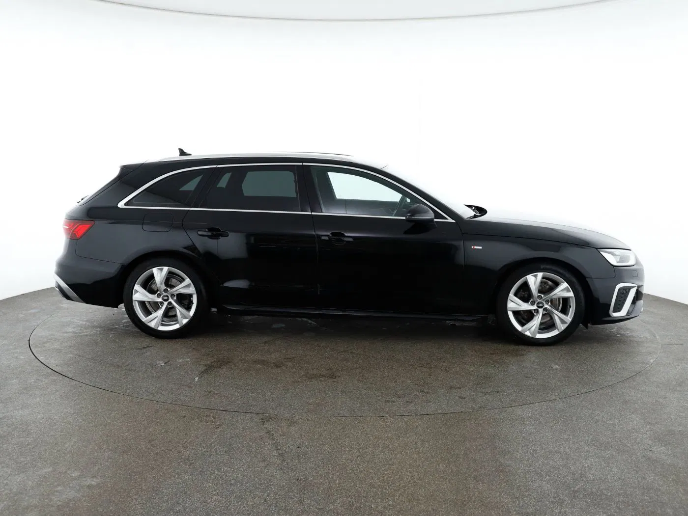 Audi A4 Avant 35 TFSI S-Line Aut. | Bild 5 von 28