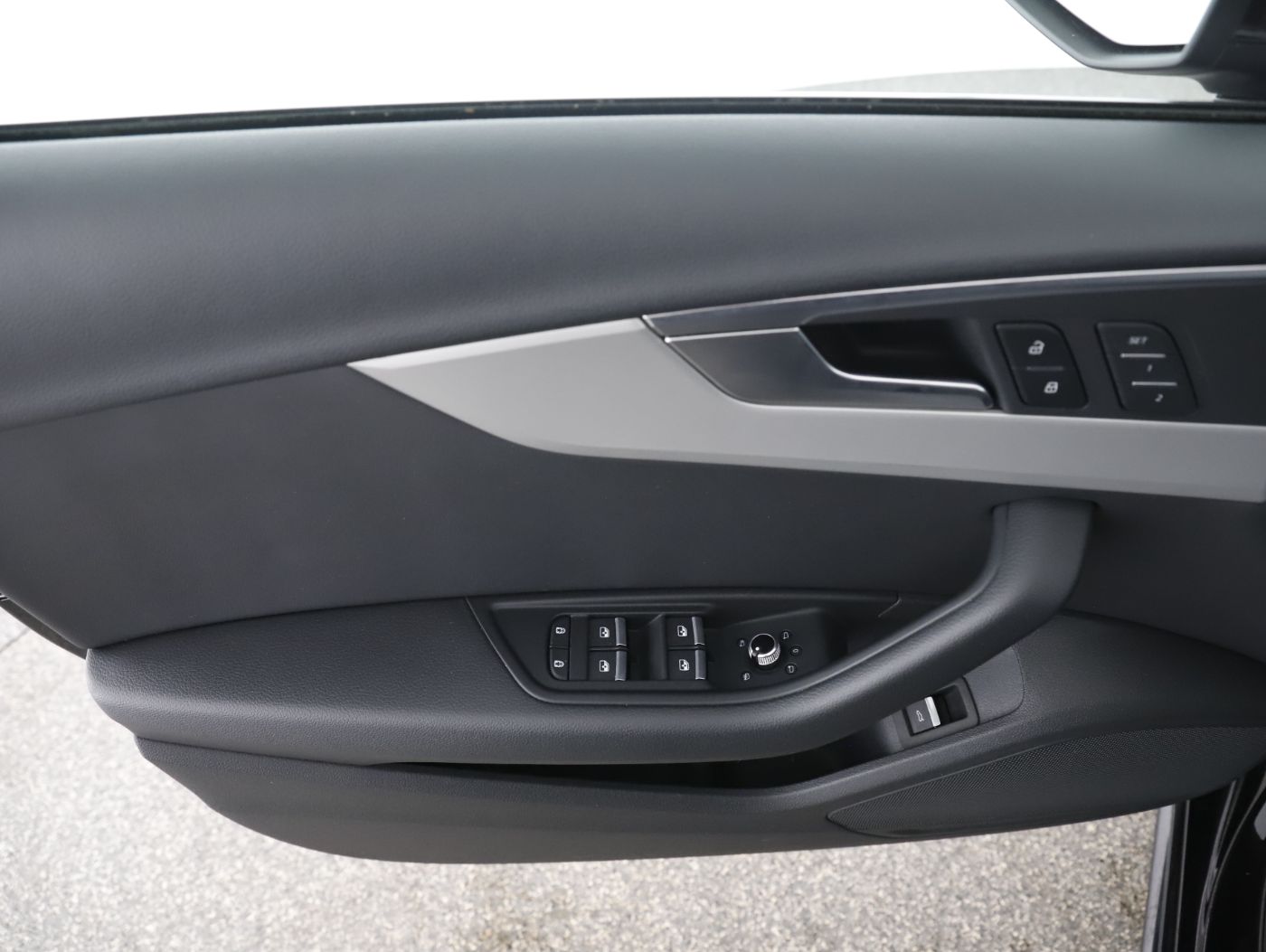 Audi A4 Avant 35 TFSI S-Line Aut. | Bild 11 von 28