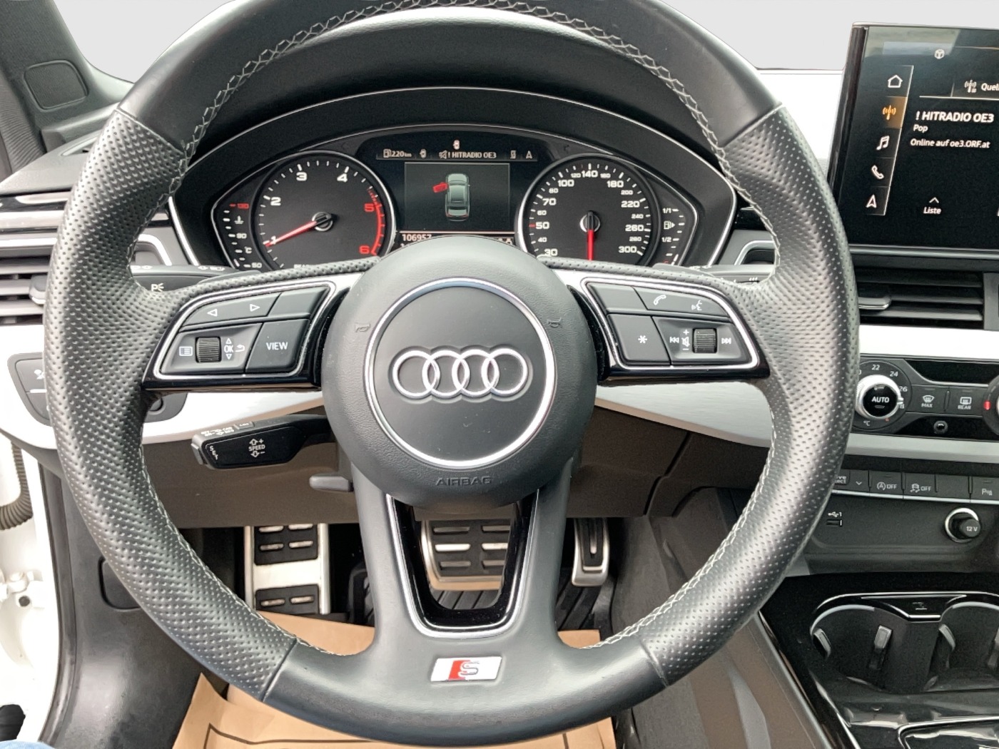 Audi A4 40 TDI quattro S-Line Aut. | Bild 14 von 29