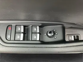 Audi A4 40 TDI quattro S-Line Aut. | Thumbnail 23 von 29