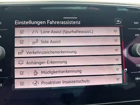 VW Passat 1.5 TSI Eleg. DSG | Thumbnail 22 von 30