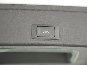 Audi A4 Avant 40 TFSI S-Line | Thumbnail 25 von 27