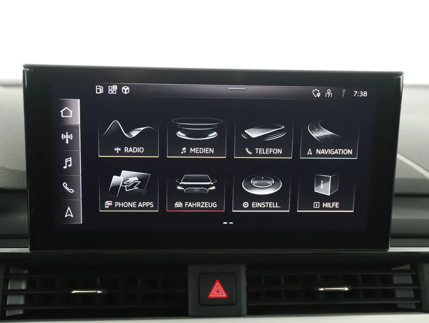 Audi A4 Avant 40 2.0 TFSI S-Line | Bild 21 von 28