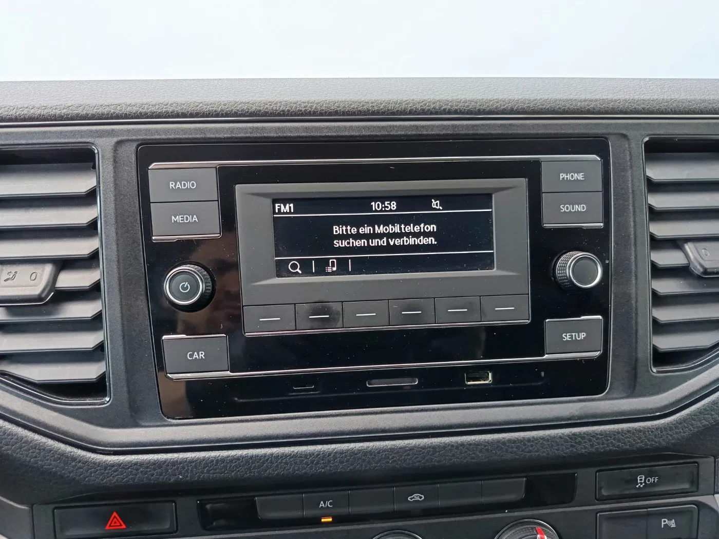 VW Crafter 2.0 TDI Kasten | Bild 17 von 23