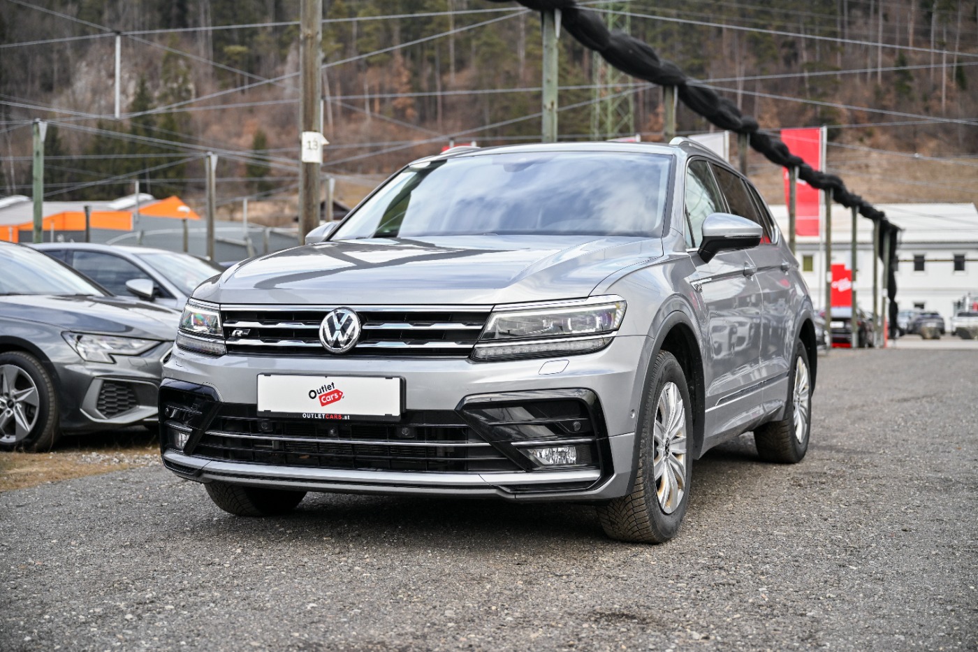VW Tiguan Allspace 1.5 TSI R-Line | Bild 2 von 22