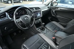 VW Tiguan Allspace 1.5 TSI R-Line | Thumbnail 11 von 22
