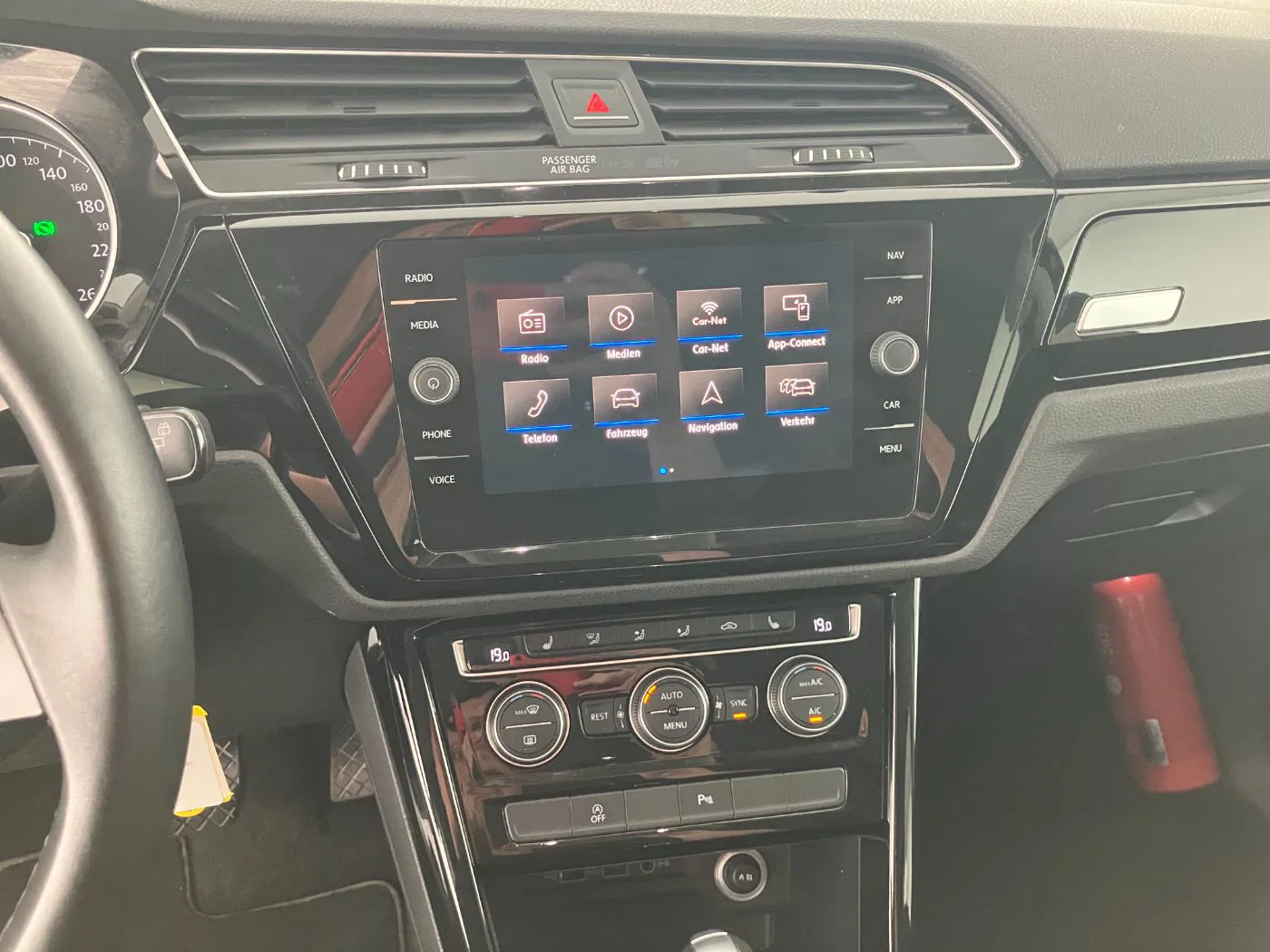 VW Touran 1.5 TSI BMT Highline | Bild 24 von 27