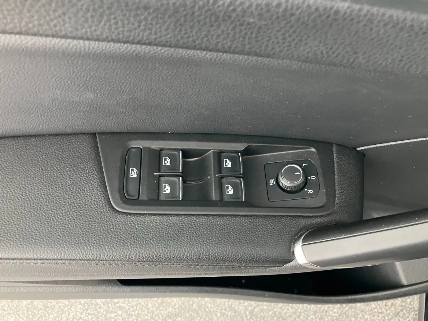 VW Touran 1.5 TSI BMT Highline | Bild 9 von 26