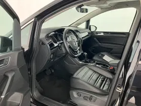 VW Touran 1.5 TSI BMT Highline | Thumbnail 12 von 26