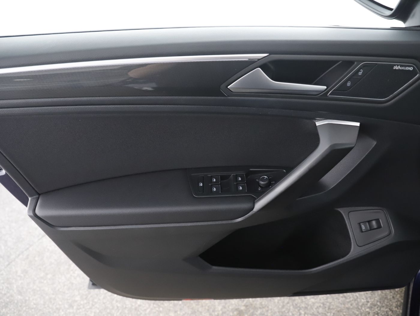 VW Tiguan Allspace 2.0 TDI 4Mot HL | Bild 8 von 25
