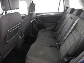 VW Tiguan Allspace 2.0 TDI 4Mot HL | Thumbnail 22 von 25
