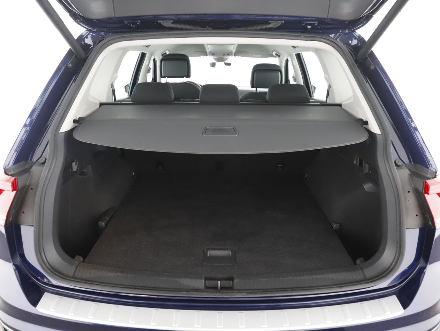 VW Tiguan Allspace 2.0 TDI 4Mot HL | Bild 23 von 25